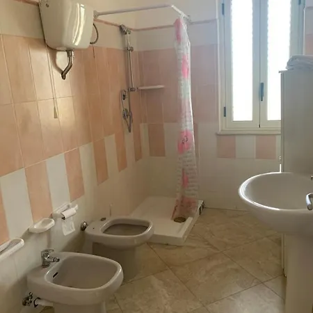 Nonna Rosaria Oda ve Kahvaltı Capo Rizzuto